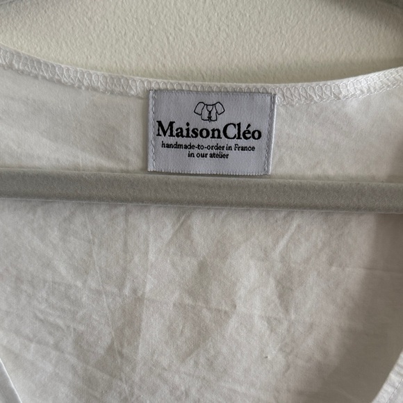 Maison Cléo Elegant White Tie-Front Blouse - Picture 2 of 6